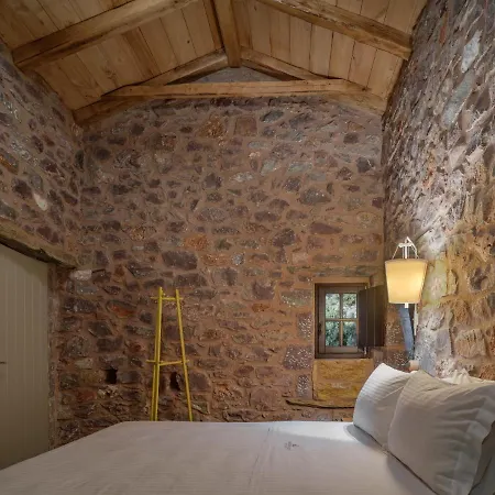 Tainaron Blue Retreat