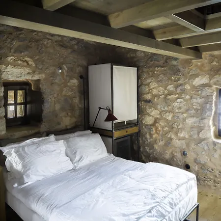 Tainaron Blue Retreat 4*