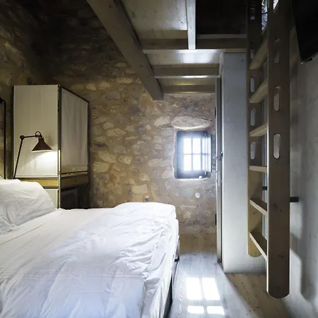 Tainaron Blue Retreat Hotel