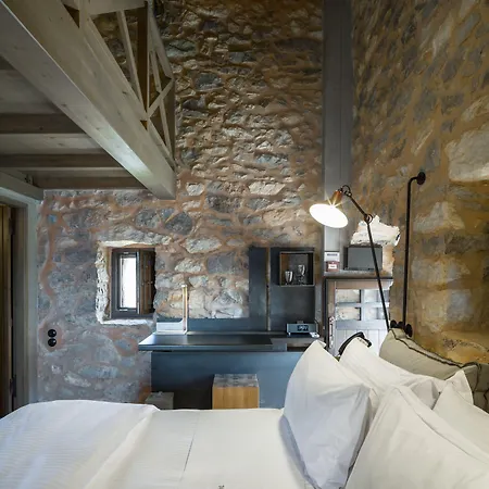 Tainaron Blue Retreat Hotel 4*