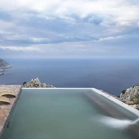 Tainaron Blue Retreat