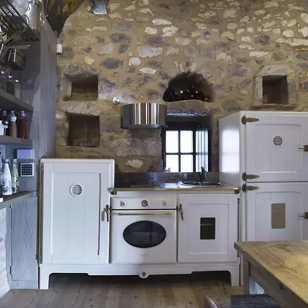 Tainaron Blue Retreat Hotel