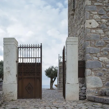 Tainaron Blue Retreat Отель