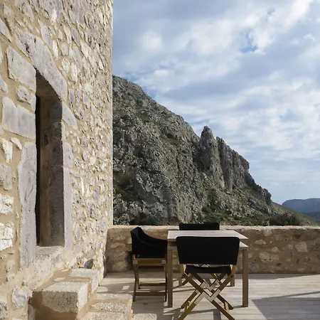 Tainaron Blue Retreat