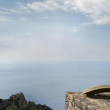 Ξενοδοχείο Tainaron Blue Retreat 4*