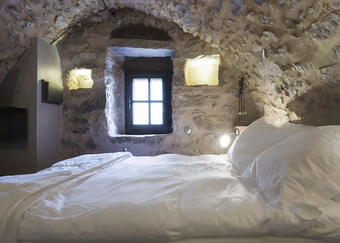 Tainaron Blue Retreat