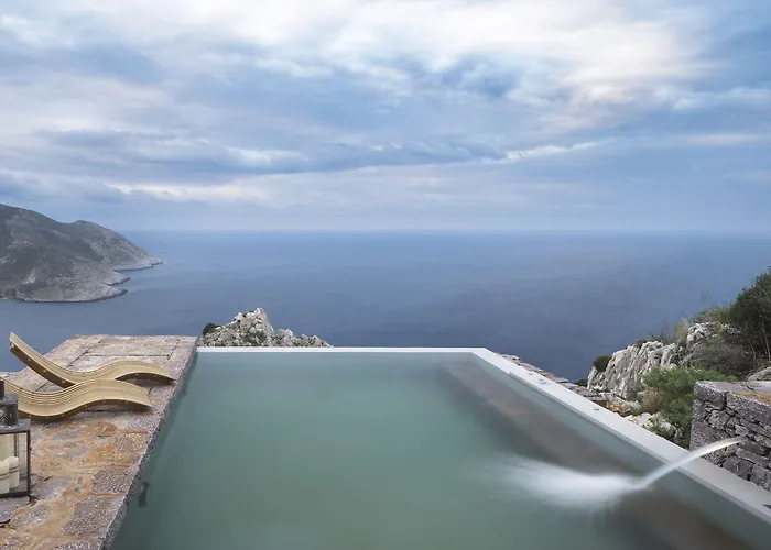 Tainaron Blue Retreat