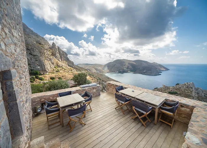 Отель Tainaron Blue Retreat Ватхия